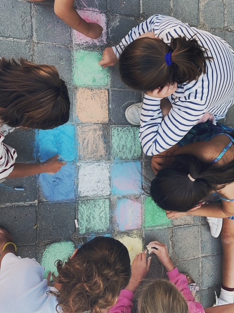 DFE0D56B-9DA7-4364-B706-7AE3F95B5737